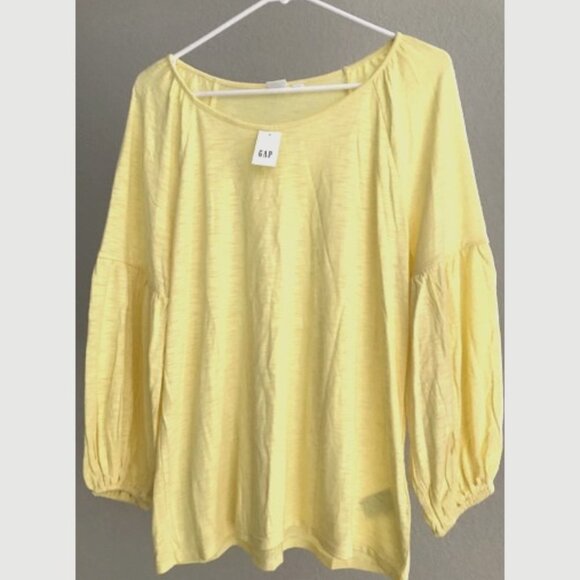 GAP Tops - NWT GAP Women Size M, Yellow Rayon-CottonTop with Balloon Sleeves